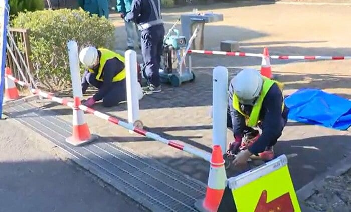 仙台市は約1300万円の費用をかけ、再設置作業を行う