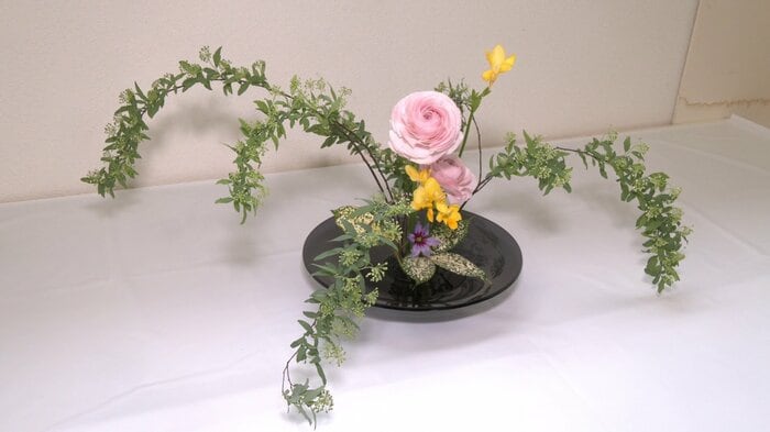 近づく春を表現した野口さんの作品