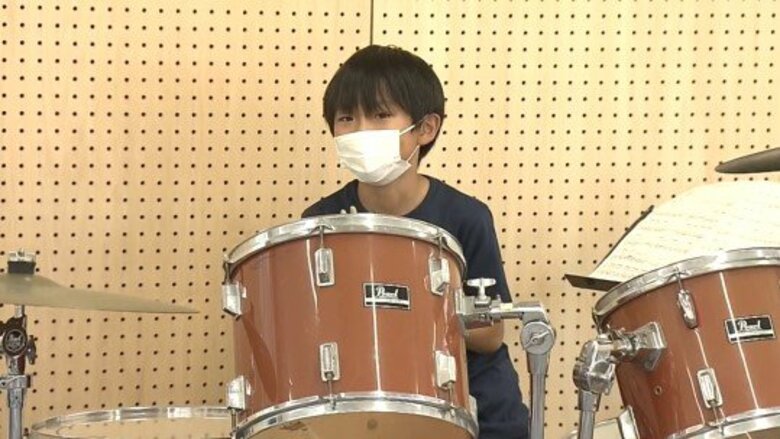 「大谷さんみたいに」ドラムとフルートの“二刀流”でチームのピンチ救う　小学生吹奏楽クラブの挑戦【大分発】｜FNNプライムオンライン