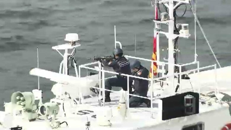 テロを水際で防げ…海上保安部や警察の合同訓練に約100人参加　犯人制圧や毒物対応の手順を確認　福岡・博多港｜FNNプライムオンライン