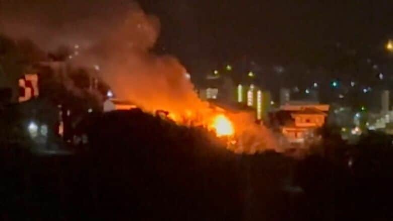 【速報】北九州市で住宅全焼 性別不明の2人の遺体発見｜FNNプライムオンライン