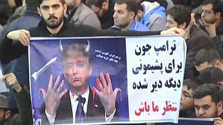 イラン国民の怒りの反米デモ