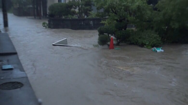 27日午前6時ごろの石川・宝達志水町