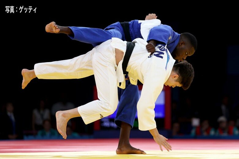 日本の1人目を務めた村尾三四郎選手は1本勝ち