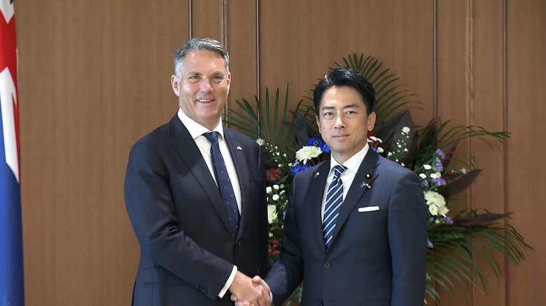 小泉防衛相とオーストラリアのマールズ国防相