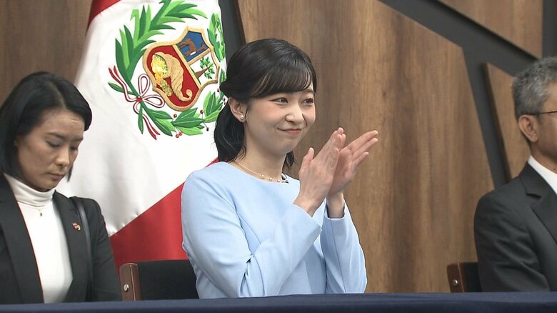 日系人設立の学校で歓迎行事　ペルー・リマ　（11月8日）