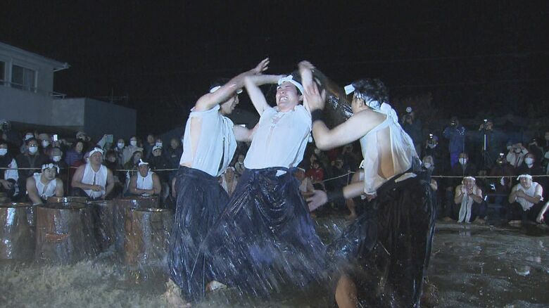 臼かぶりを何とかやり遂げた新人記者