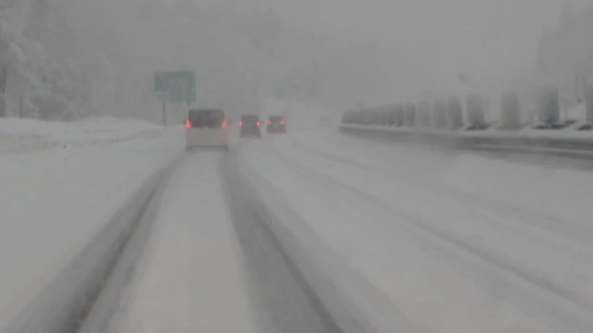 【大雪情報】最新の降雪予想は？大雪のピーク過ぎるも山沿いでは昼過ぎにかけて注意を　路面の凍結や雪崩にも注意