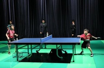 天才サッカー少年のスゴ技に苦戦 高原 坪井の元日本代表と真剣勝負