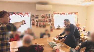 資格なくても隙間時間で介護の助っ人に 新マッチングサービスで介護業界の人手不足を救え