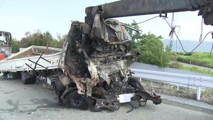 「右にハンドル切ったが…」高速道路でトラックとバスが正面衝突　トラック運転手とバス乗客1人死亡12人重軽傷…トラック所有会社を家宅捜索　徳島・阿波市