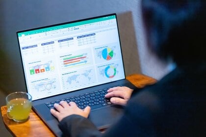 2024年 海外における「DX×ユースケース(事例)」に関する網羅的な調査(公開事例:140社×300枚付き)