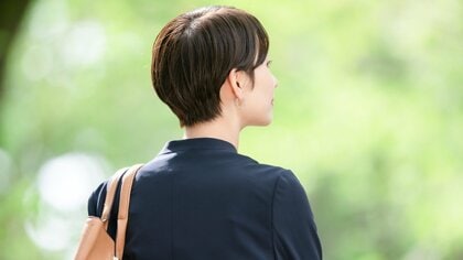 資産5000万円を貯めた独身バリキャリ女性、更年期をきっかけに50歳“ゆるFIRE”を検討。実現可能性と落とし穴