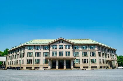 宮内庁の西村長官が退任し総務省出身の黒田武一郎次長が長官に…次期次長は緒方禎己元警視総監　