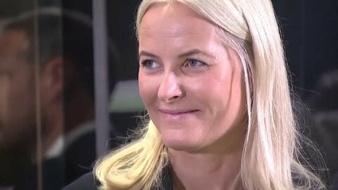 ノルウェー王室　続く不祥事　性犯罪で起訴のエプスタイン氏との関係で皇太子妃が謝罪