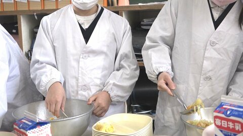 学校給食の白衣…“香害”で廃止の動き　コロナ収束も“共用”への拒否反応も　戦後80年続いた給食の光景に変化