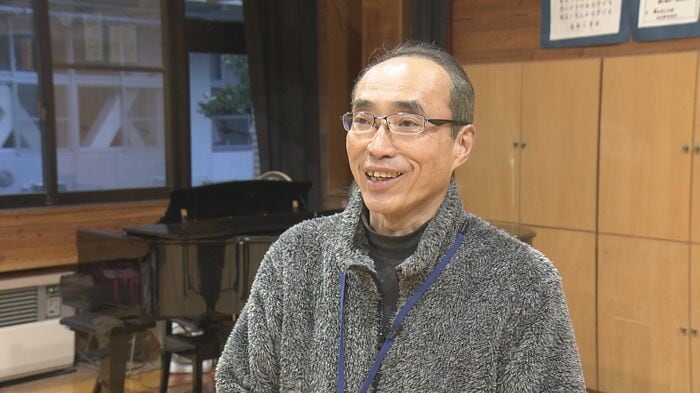 南部小・音楽専科・杉山哲夫教諭