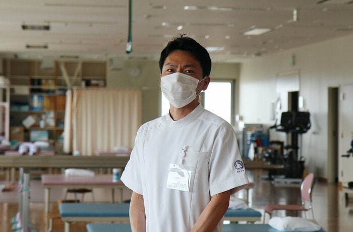 理学療法士の和地泰彦さん(提供:東北大学病院)