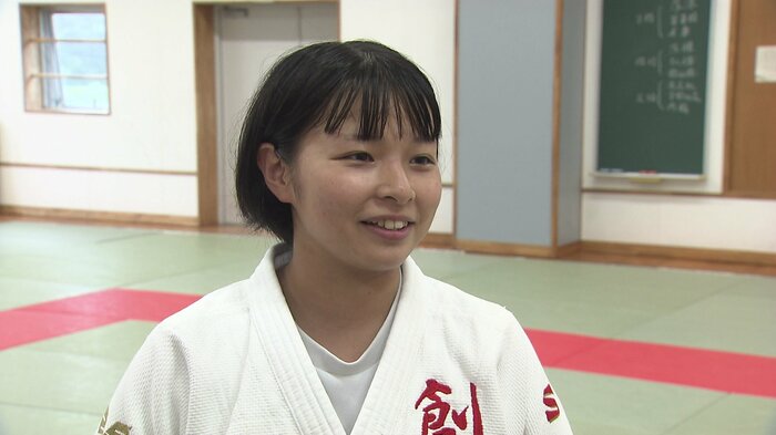 林田佳穂巡査