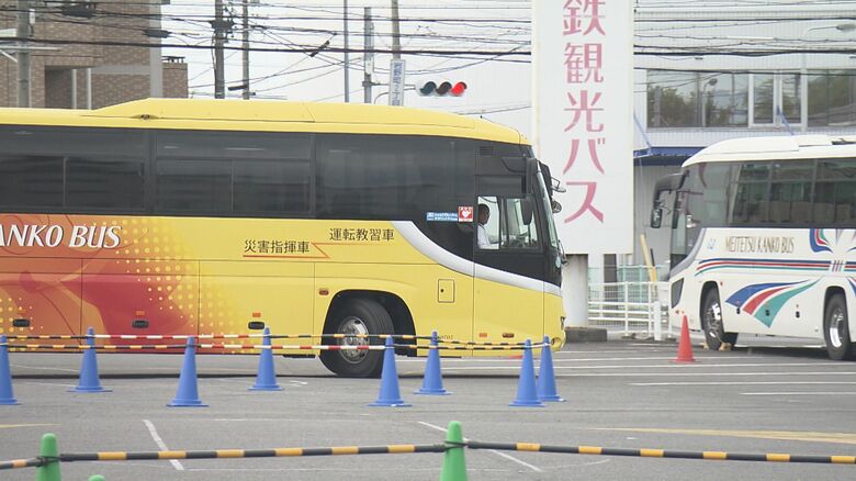 ドライバー不足解消へ…観光バスの運転を体験するイベント 2024年問題も影響 採用増で人材確保目指す｜FNNプライムオンライン