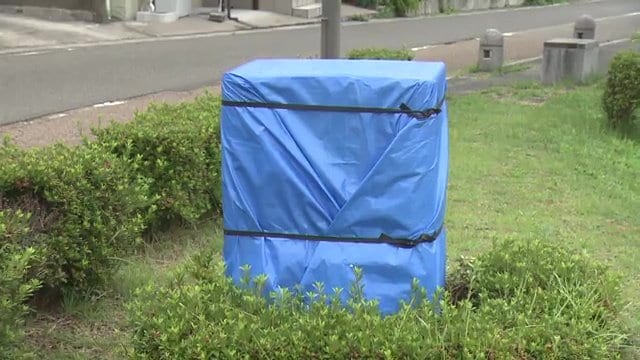 台座だけが残される