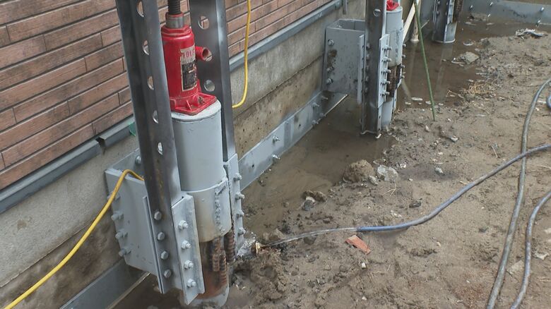 ジャッキアップ工事