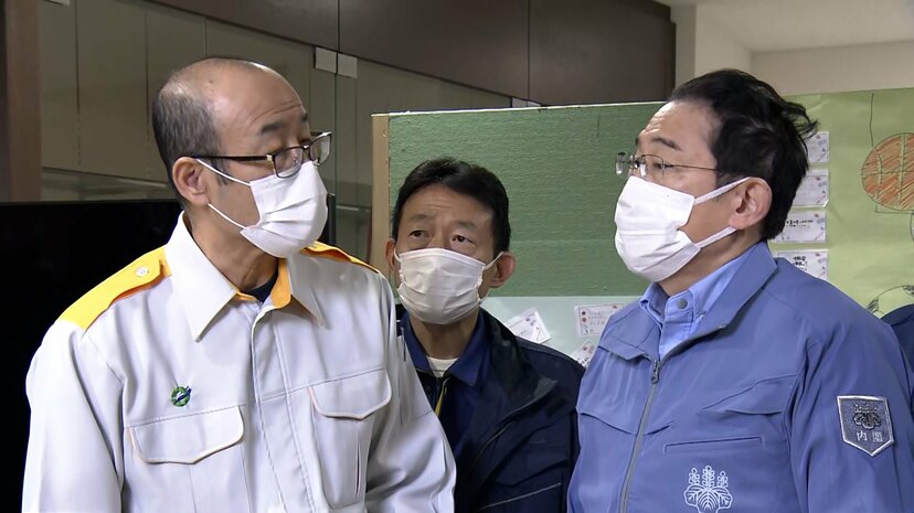 【岸田大震災】 岸田総理「きょうはじえいたいのヘリコプターにのって いしかわけんにいきました🤗」  [485983549]->画像>26枚 