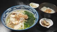 味は南伊勢の海の恵みそのもの…『鯛ラーメン』が名物の人気食堂 夫婦二人三脚で40年以上守り続ける暖簾