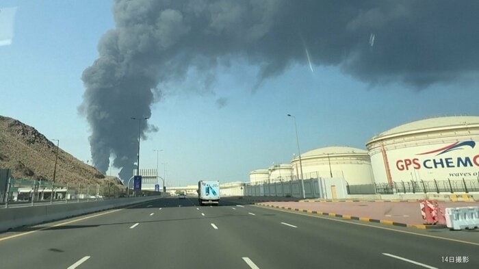 ドローン攻撃を受けたUAEの港湾施設