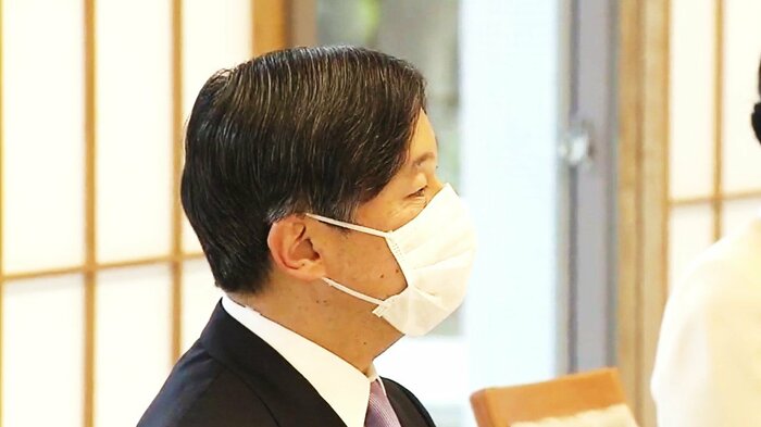 医療関係者への敬意と感謝の意を表された天皇陛下