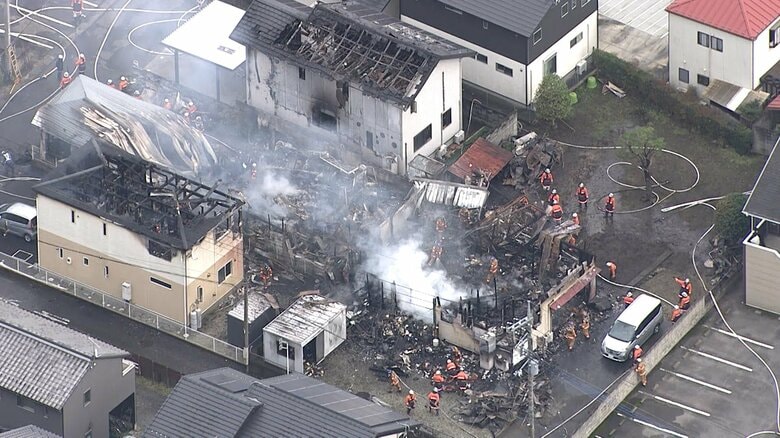 【速報】複数の住宅が燃える火事　住宅密集地で延焼中　栃木・大田原市｜FNNプライムオンライン