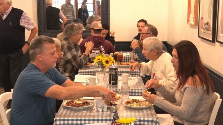 米ロサンゼルス　屋内施設のマスク着用義務を解除　飲食店･映画館･ジムなど｜FNNプライムオンライン