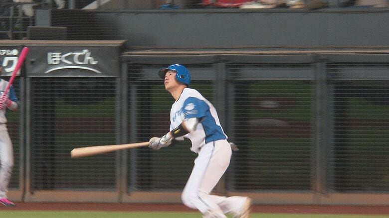 【ファイターズ】“母の日に打つことができてよかった”吉田賢吾が先頭打者HRでファンのママたちに先制点をプレゼント ホームで決めたパ・リーグ最速“今季20勝目”｜FNNプライムオンライン