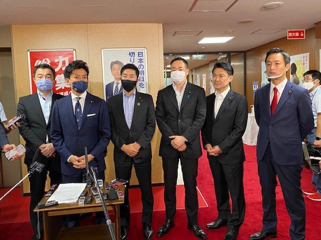 若手議員たちの主張は執行部に退けられた