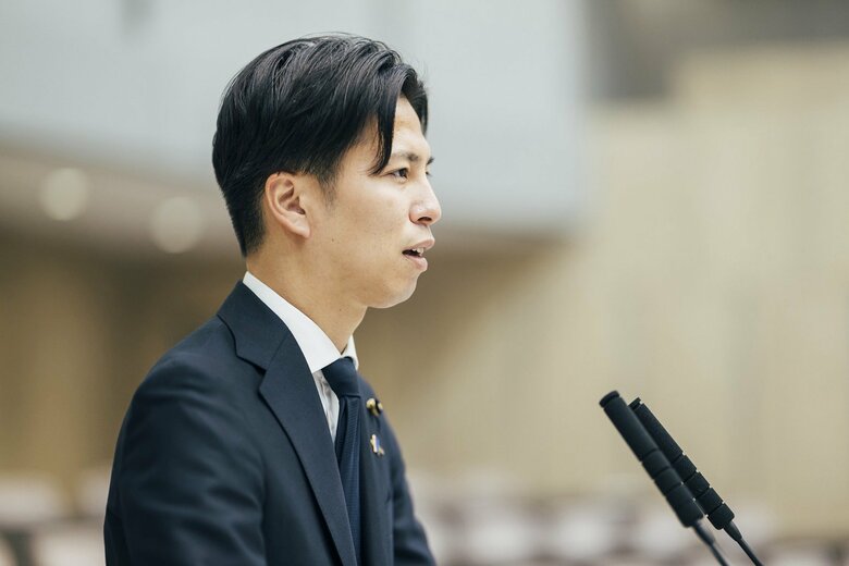 議員で管理職でパパ、線引きに悩むこともあったという尾島都議