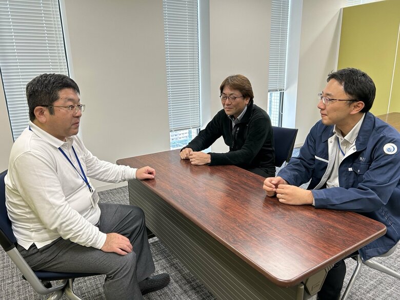 気象庁大気海洋部（左から）成澤氏 九谷氏 島村氏