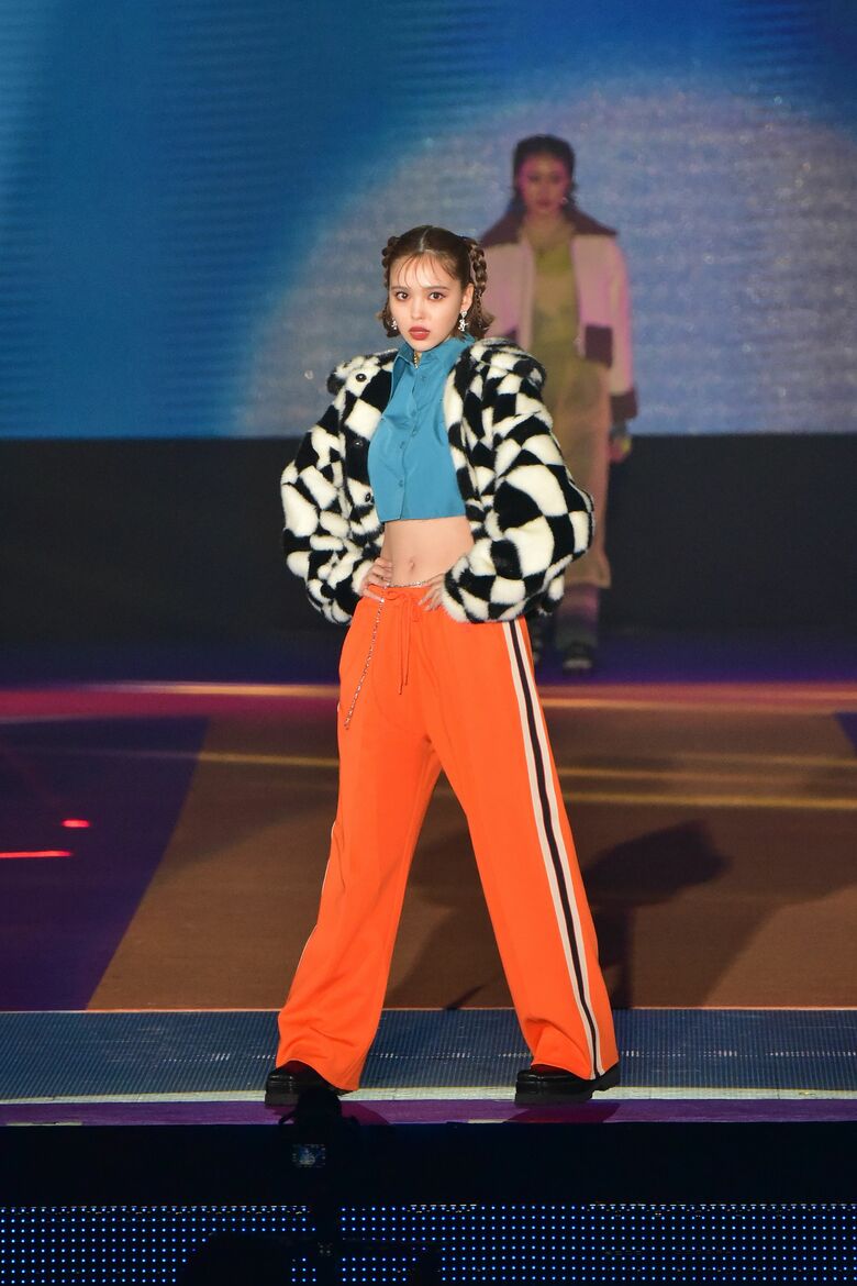 Rakuten GirlsAward 2022 AUTUMN/WINTER