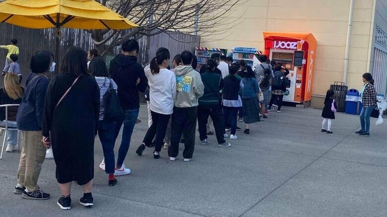 行列ができることもある（提供：IJOOZ株式会社）