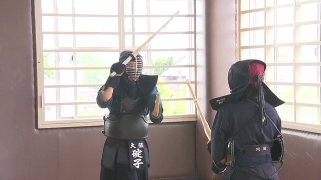 防御力が高まるが竹刀を扱う腕力や距離感など高い技術が必要