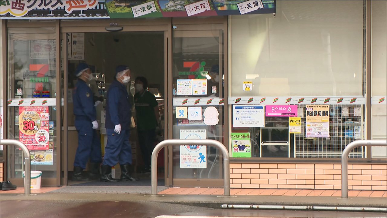 コンビニ 刃物 で現金要求 傘1本のみ持ち去り 富山 Fnnプライムオンライン コンビニ に 刃物のようなものを持った人物 ｄメニューニュース Nttドコモ