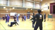 北都銀行バドミントン部 特別支援學校の児童?生徒と交流 秋田市
