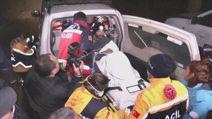 深さ1200メートルの洞窟で体調不良…アメリカ人探検家を救出　延べ150人のレスキュー隊員が出動　トルコ