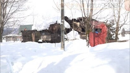 “雪の重み”原因か…自宅倒壊で70代男性が下敷きに「助けてくれと声が」 当時住宅には60cmほどの積雪 新潟・十日町市