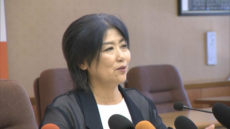 “学歴詐称問題”で百条委員会を拒否した静岡・伊東市の田久保眞紀市長が「進退は31日に説明する」と発表　建設会社社長の告発状は警察が受理｜FNNプライムオンライン