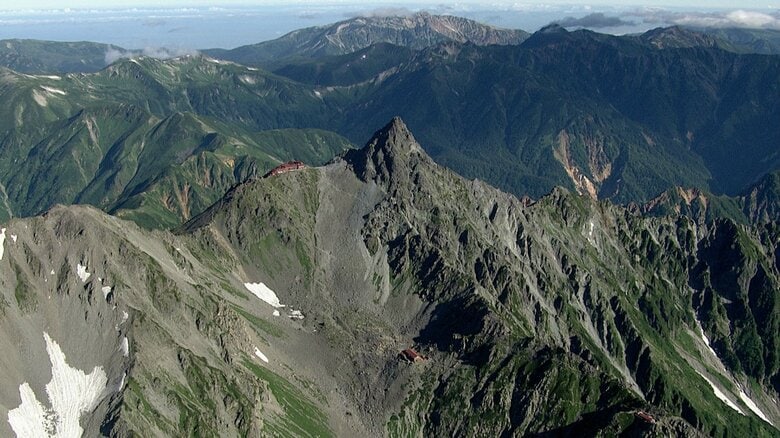 北アルプス槍ヶ岳で遭難　男性が死亡　通りがかりの登山者が斜面に倒れ、意識のない男性を発見｜FNNプライムオンライン