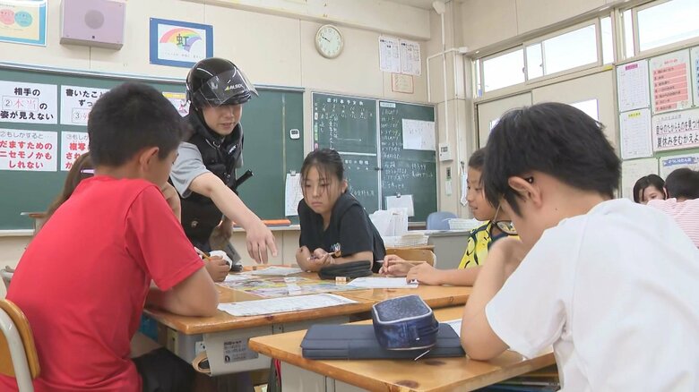 「相手の顔知らないから個人情報渡してはダメ」小学校で警備会社がSNS等をテーマに防犯授業 5年生が適切な対応話し合う｜FNNプライムオンライン