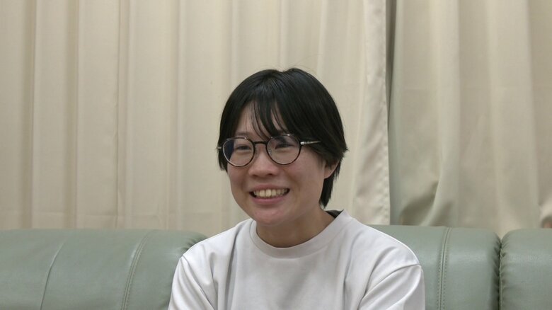 ペット飼育の資格取得に向け勉強中の妻・叶子さん