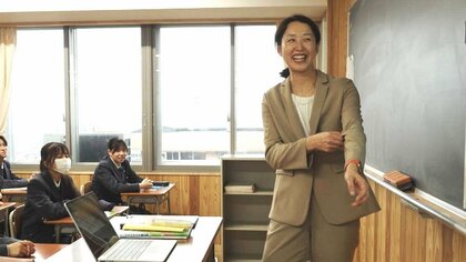 オリンピアンが教員に　五輪3大会連続出場の佐藤希望さん“第二の人生”　母校の高校で保健体育やフェンシング部を指導