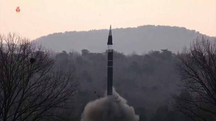 火星16B極超音速滑空体(HGV)ミサイル発射試験(2024年4月)