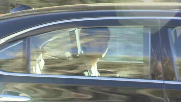 仙洞御所に向かわれる悠仁さま